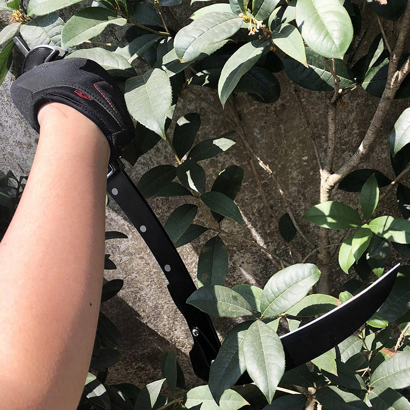 ⚔️ Stainless Steel Folding Scythe: Tough, Sharp, Ready for Action! 🛠️✨