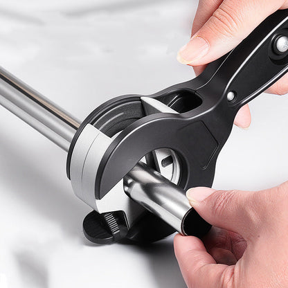 🔧 One-Hand Ratchet-Type Pipe Cutter – Cut with One Hand, Conquer Any Pipe! ✂️💪 Smooth, burr‑free, effortless – even in the tightest spaces. 🔩🛠️